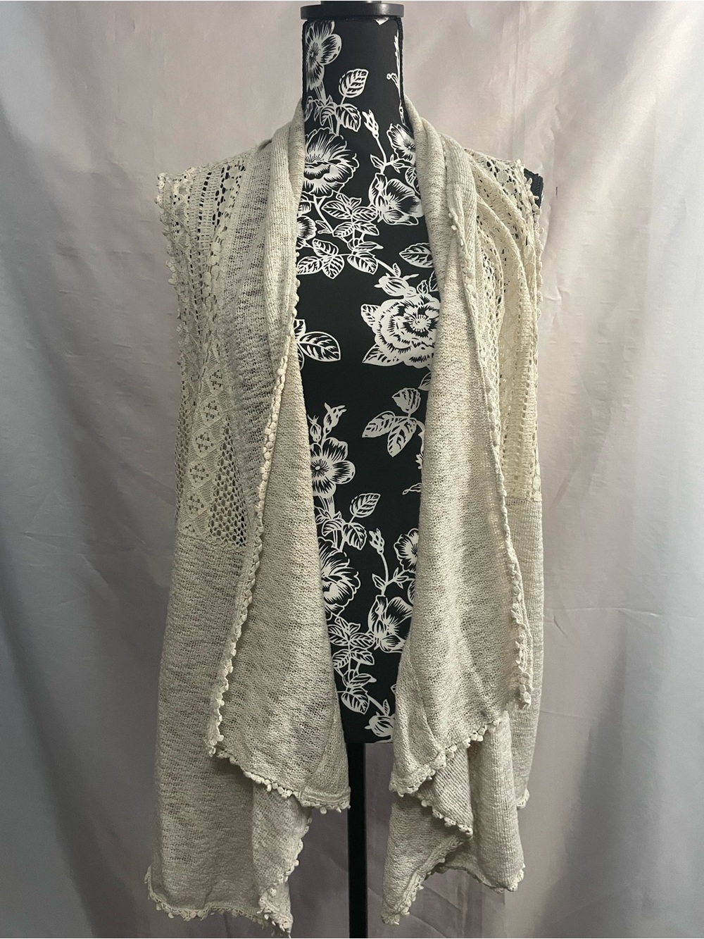 Almost Famous Cream Open-Front Draped Knit Vest